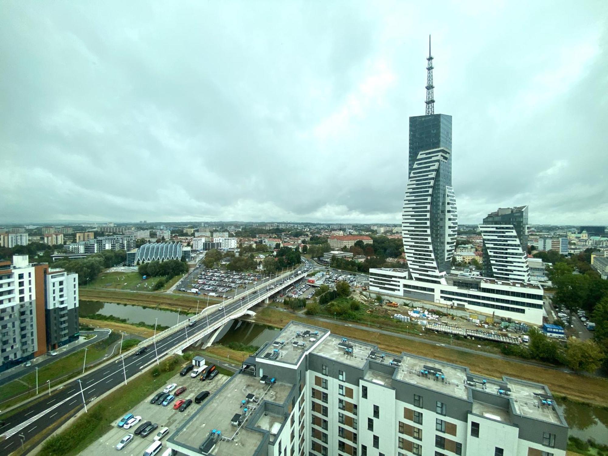 Panorama Capital Black Rzeszów Esterno foto